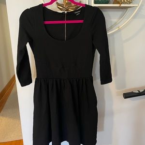 Club Monaco Women's 4 Black Dress Pockets Long Sleeve